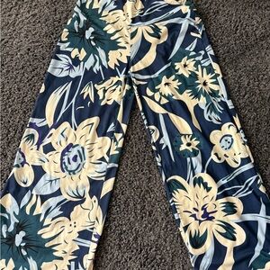 Navy Floral Wide-Leg Pants - cream & Green Floral Print